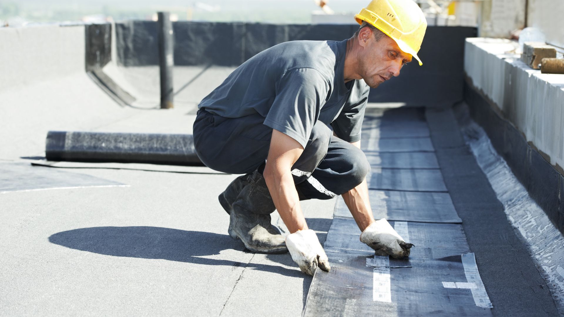 Tustin, CA<br />
Built-Up Roofing